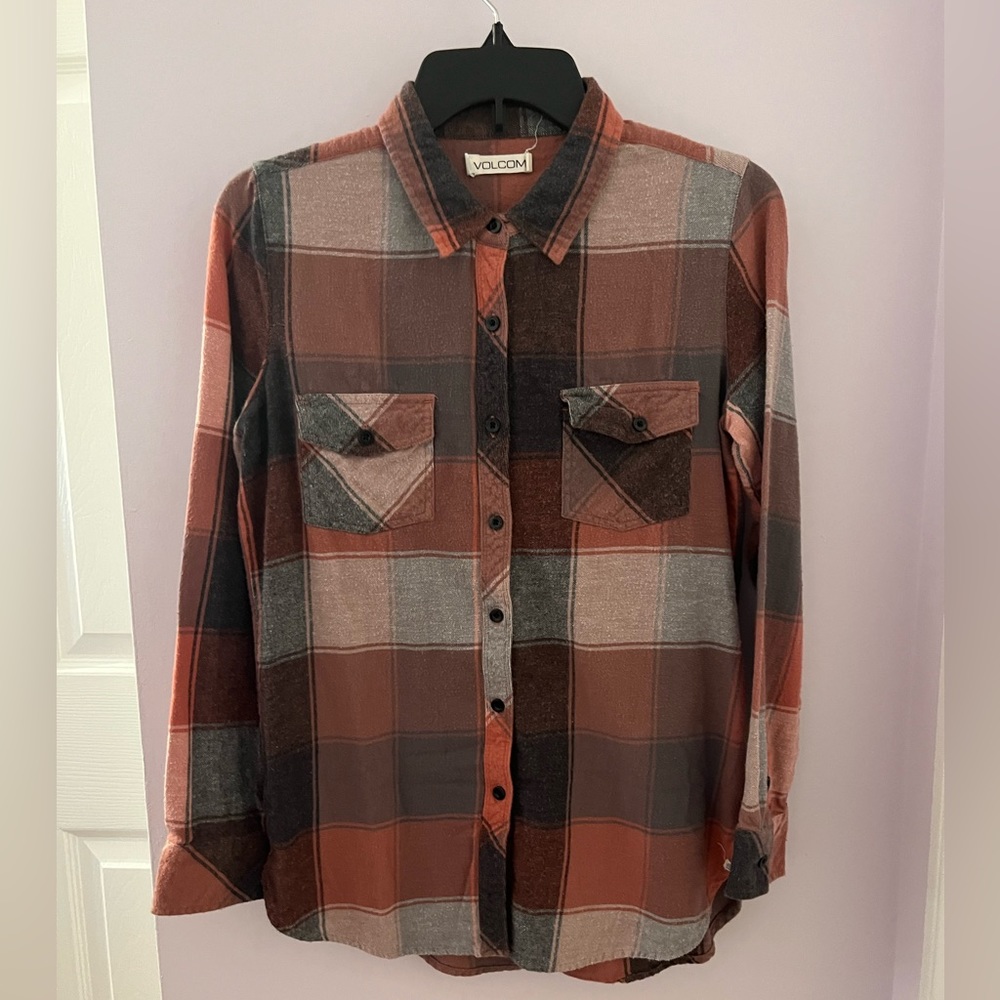 Flannel! Pink/gray with black buttons